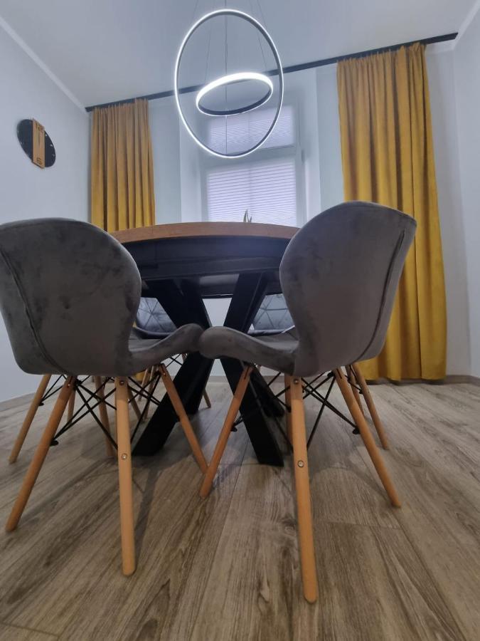 Apartament Lux Lemon Jelenia Góra Εξωτερικό φωτογραφία